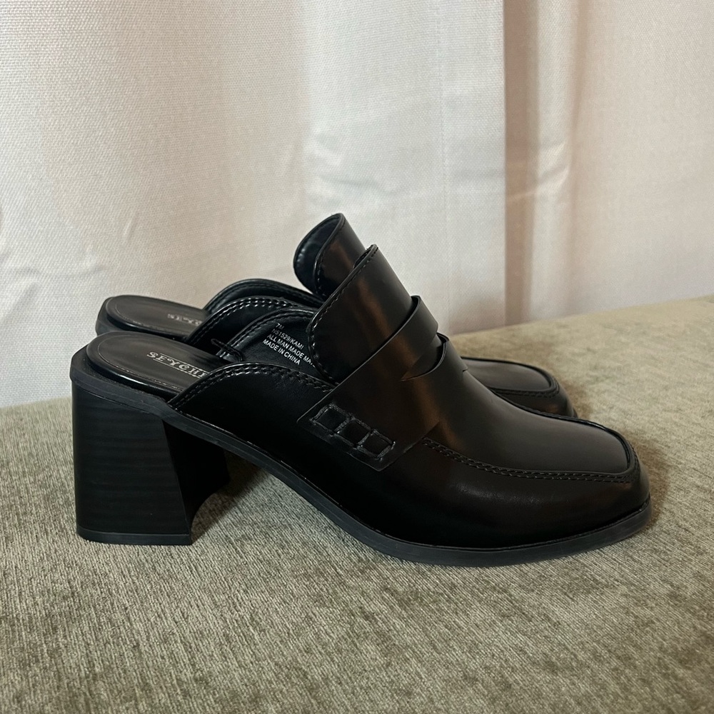 Seychelles black shoes. Size 7